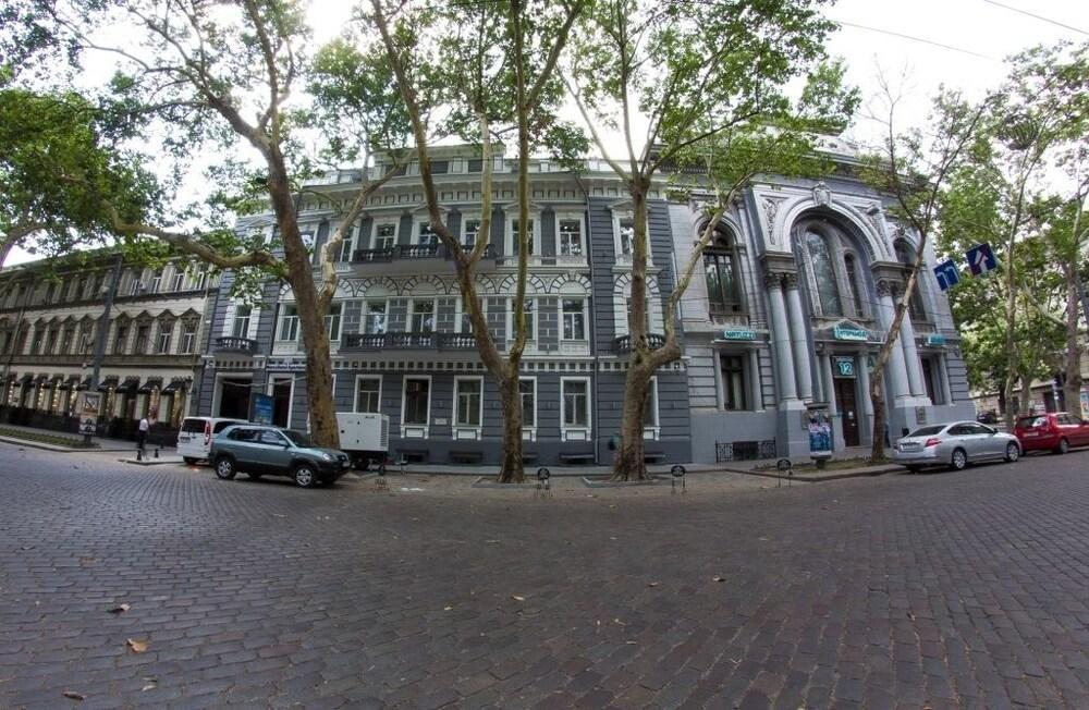 Metro Hotel Apartments Odessa Zewnętrze zdjęcie