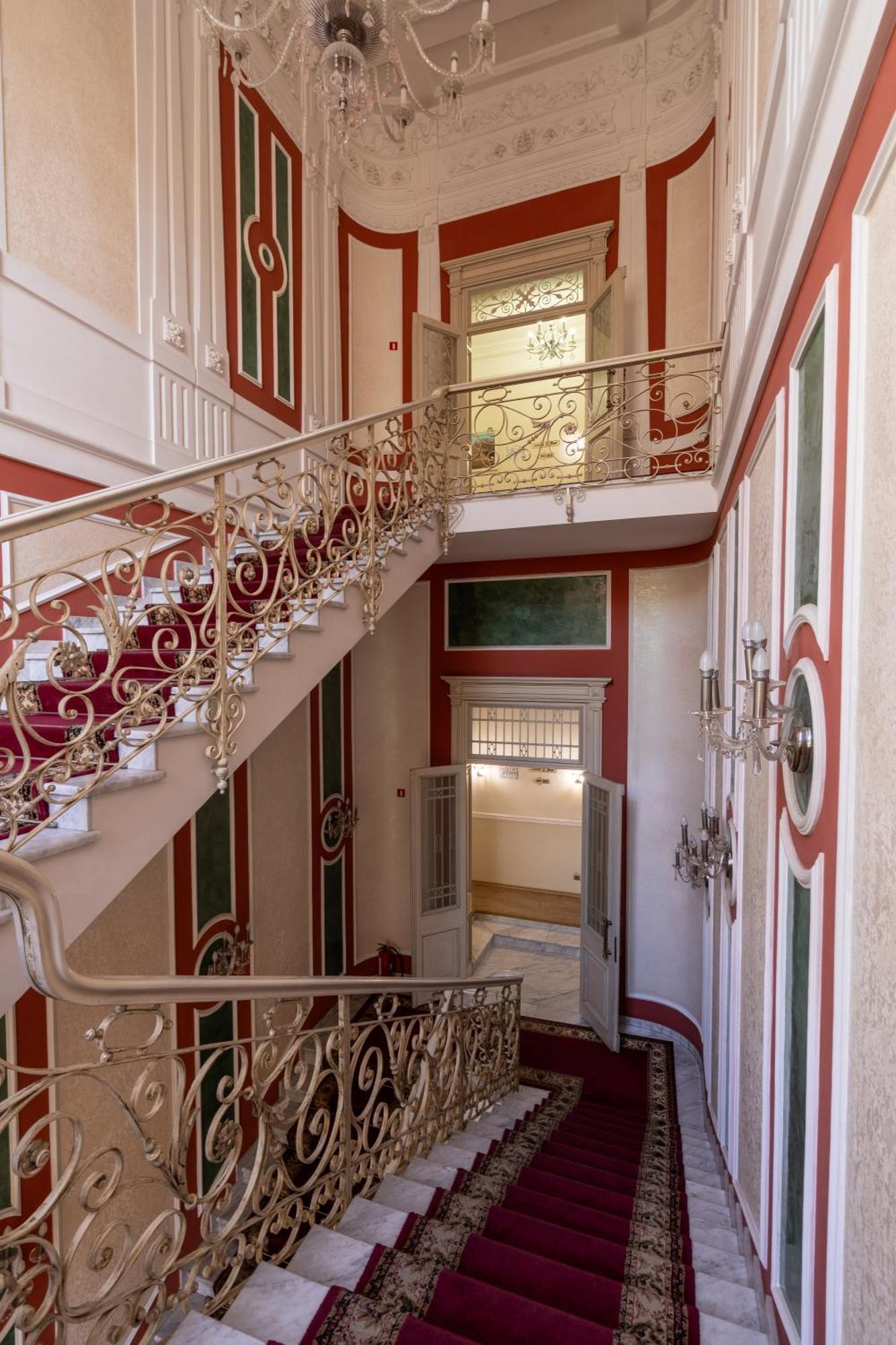 Metro Hotel Apartments Odessa Zewnętrze zdjęcie