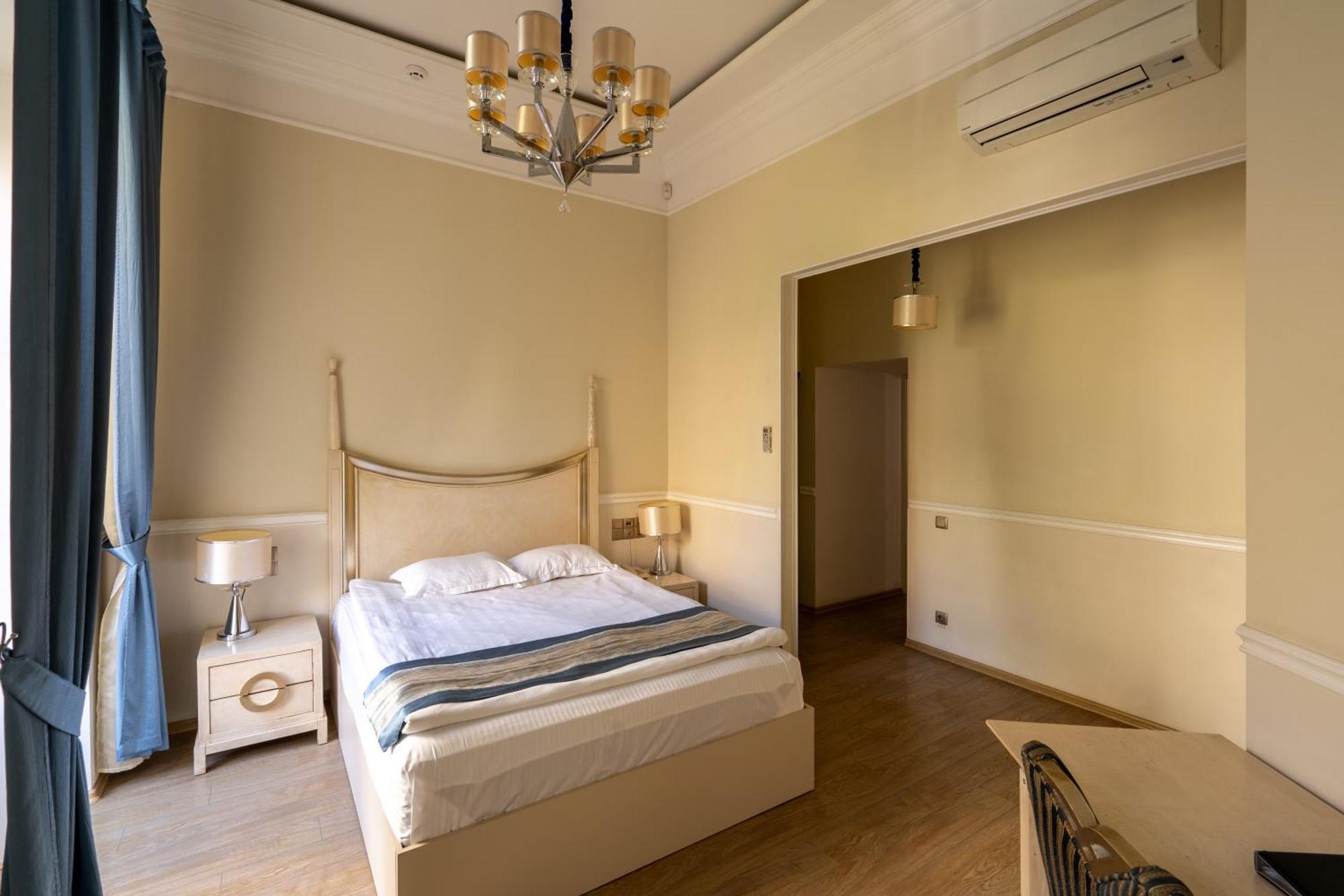 Metro Hotel Apartments Odessa Zewnętrze zdjęcie